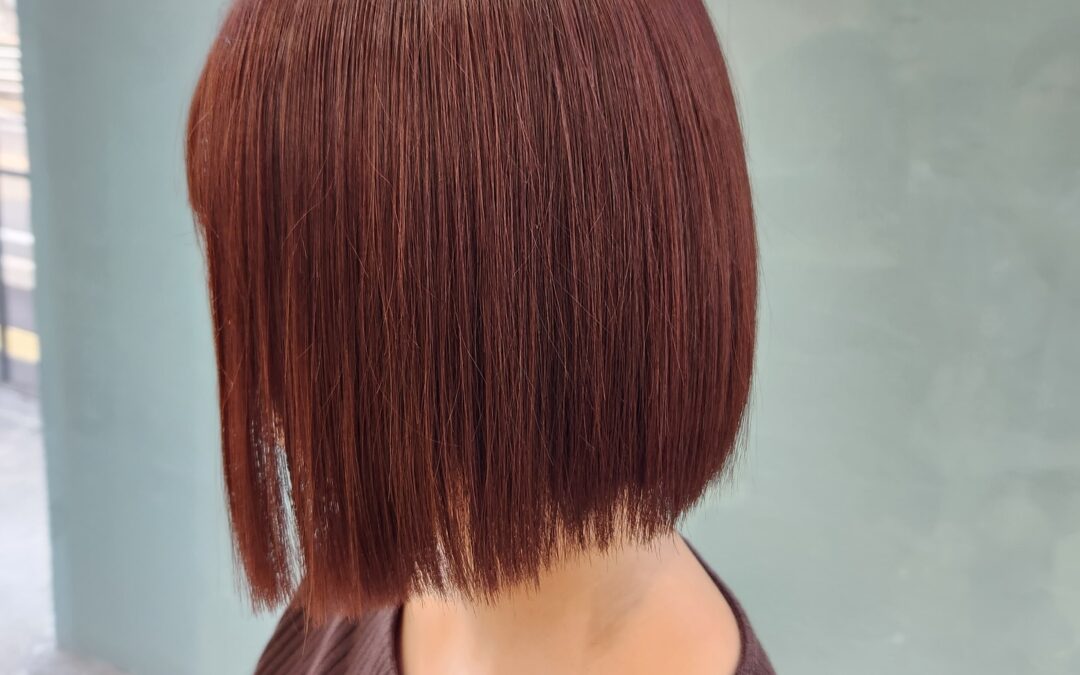 ほんのり赤系カラーやってみませんか✨️